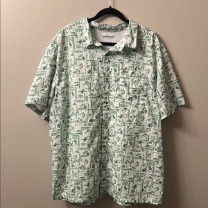 Columbia Green and White Casual Button Down Fishing Shirt
